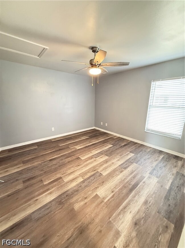 Building Photo - 107 Harold Ave S