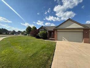 Building Photo - 1788 Wexford Dr