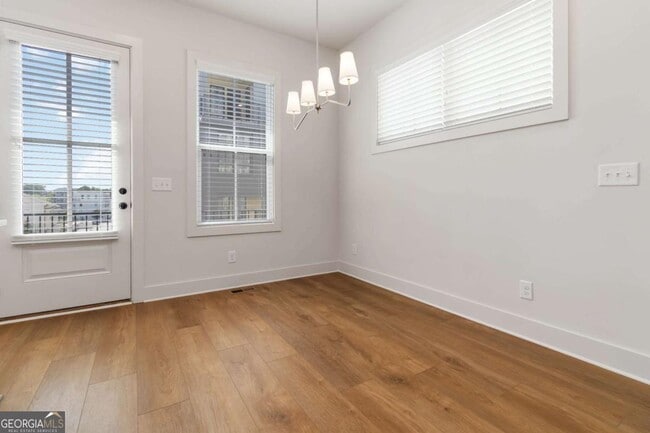 Building Photo - 964 Bibb St NW