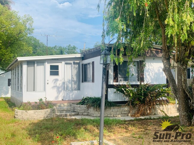 Primary Photo - 5225 Sydney St