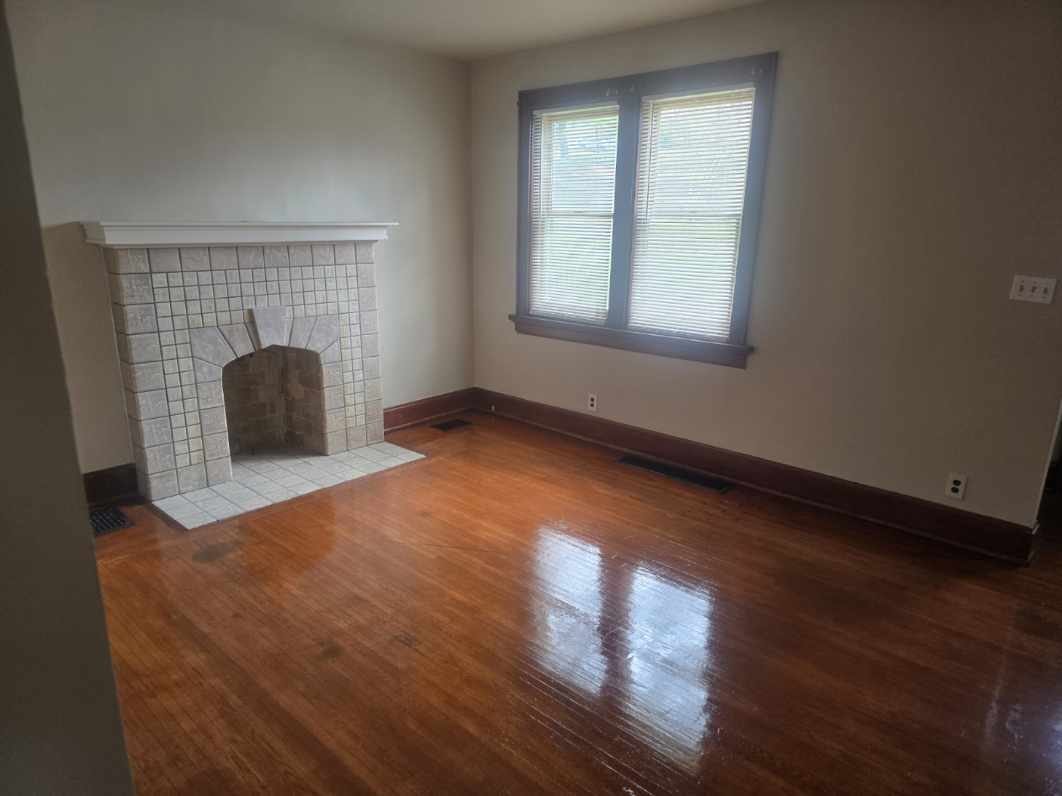 Building Photo - 4426 Schulte Dr