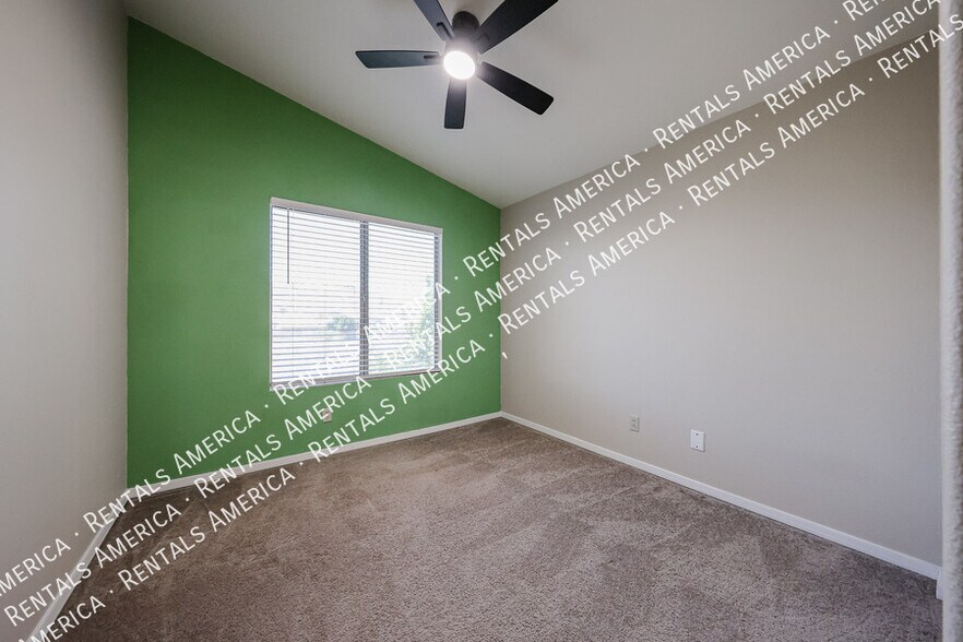 Building Photo - 6101 W Whispering Wind Dr