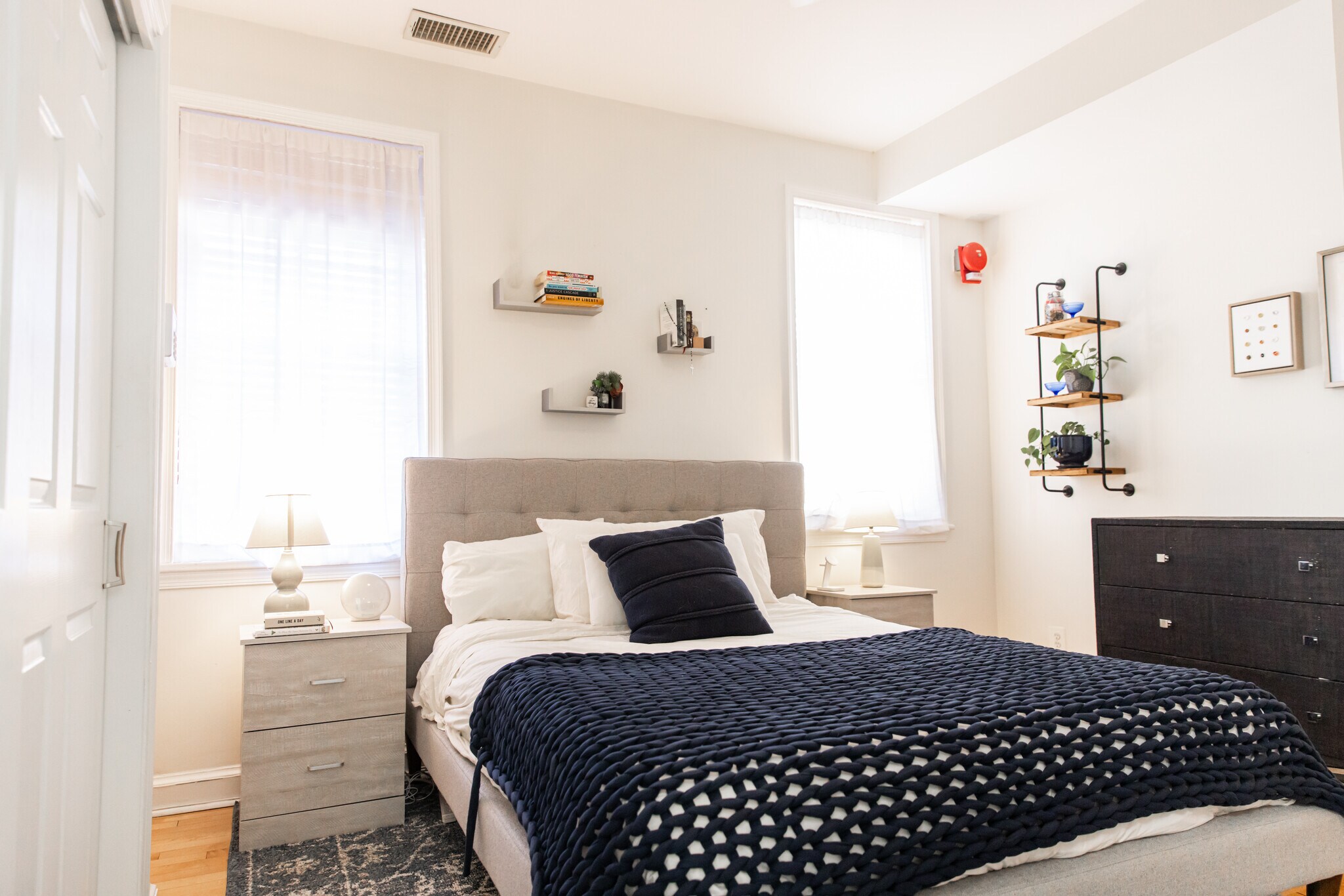 Building Photo - 1700 V St NW