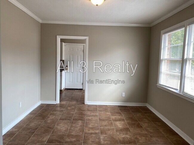 Building Photo - 3719 Bridlewood Dr