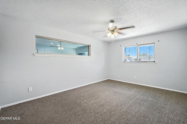 Building Photo - 9674 Stonehaven Dr