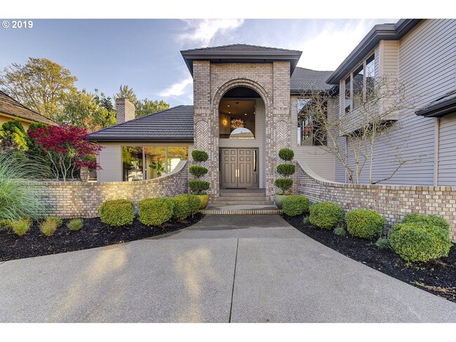 Building Photo - Incredible River Front Home in Vancouver