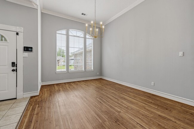 Building Photo - 909 Katie Ln