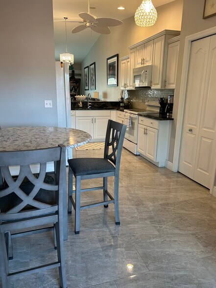Building Photo - 2870 Cypress Trace Cir