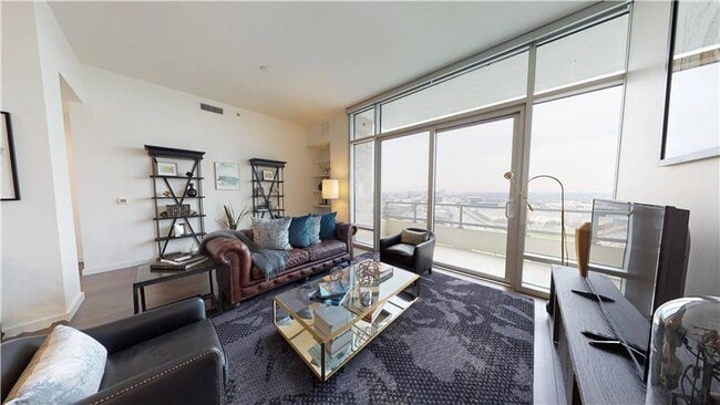 Building Photo - 2976 Blackburn St