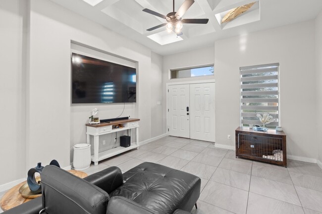 Building Photo - 5418 Travesia Ct