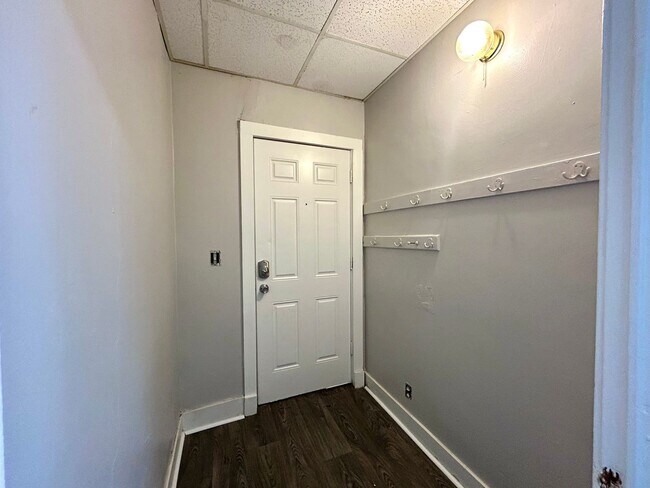 Building Photo - Maffett 2532/2534
