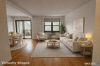 Building Photo - 500 Newfield Ave