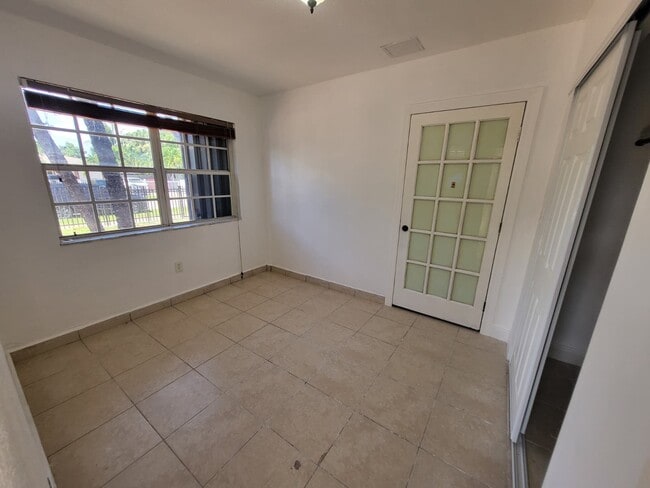 Building Photo - 15320 SW 298th Terrace