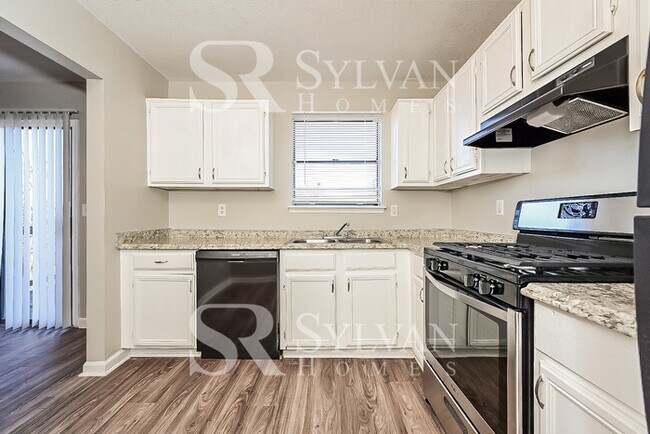 Building Photo - At Last, This Is What You Have Been Searching For!