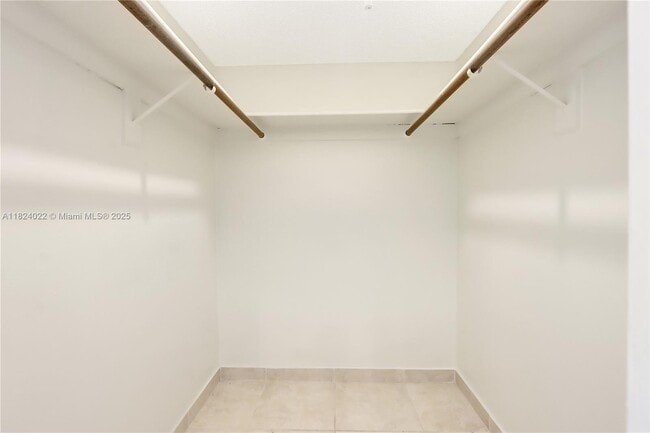 Building Photo - 7900 Camino Cir
