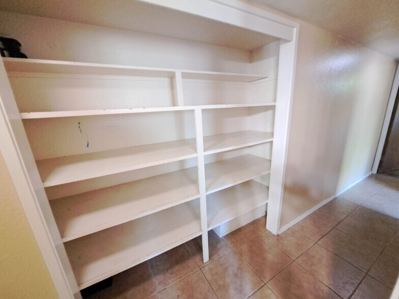 Building Photo - 1312 Toyon Plz