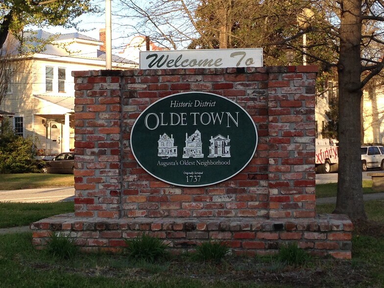 Building Photo - 129 Greene St