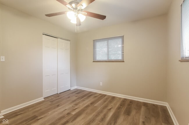 Building Photo - 5105 Rixon Ave