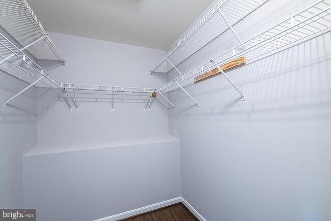 Building Photo - 24635 Kings Canyon Square