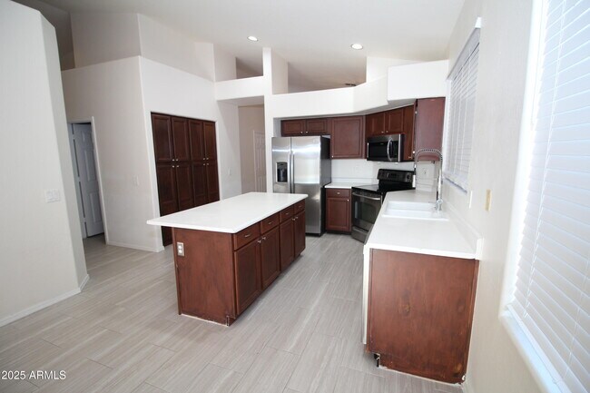 Building Photo - 3552 S Cosmos Dr