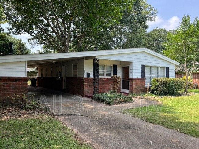 Building Photo - 3578 Mayfair Rd