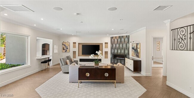 Building Photo - 2272 Coral Ridge Ave