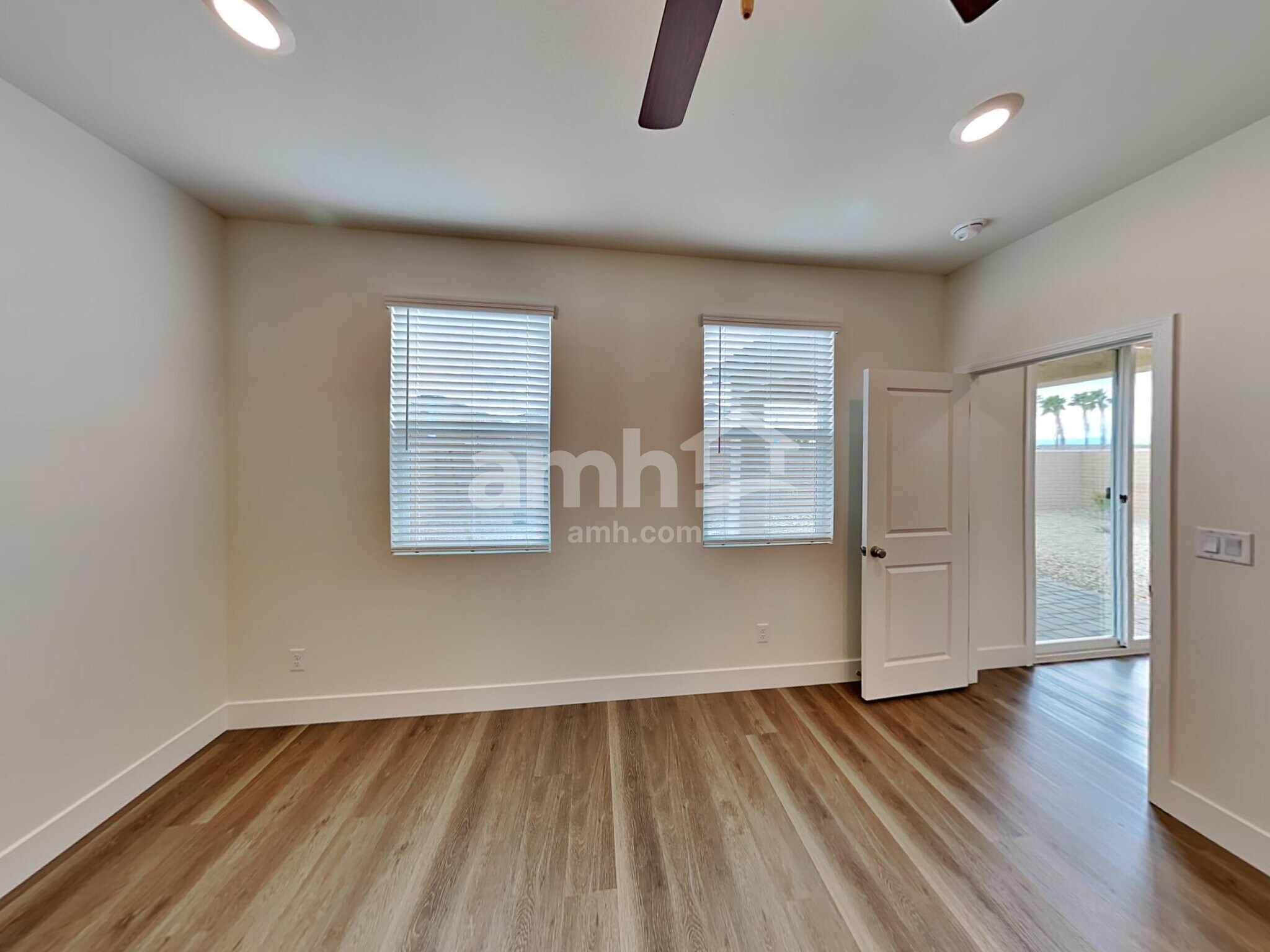 Building Photo - 501 Speckled Orchid Pl