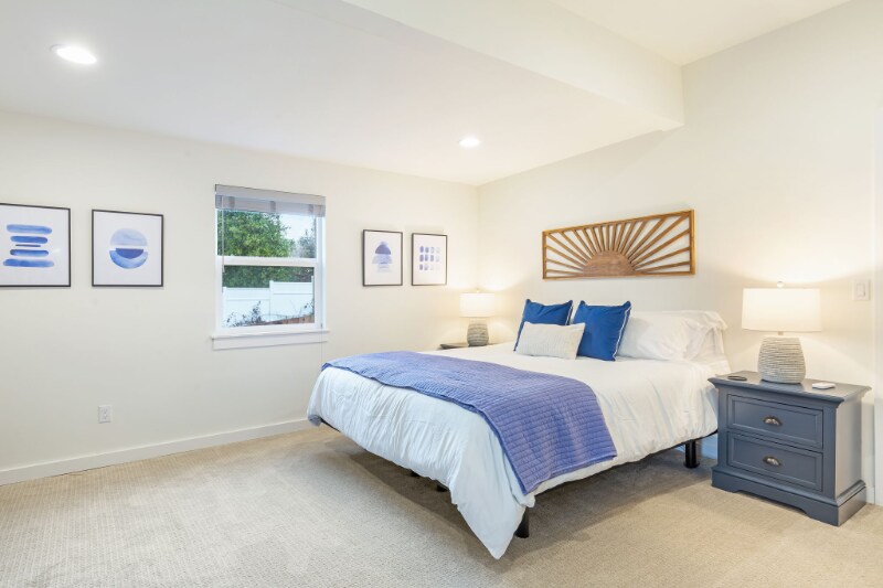 Building Photo - 11704 20th St NE