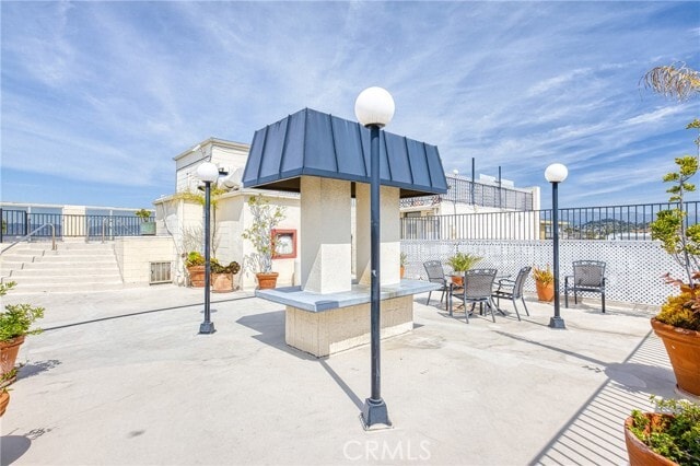 Building Photo - 401 La Fayette Park Pl