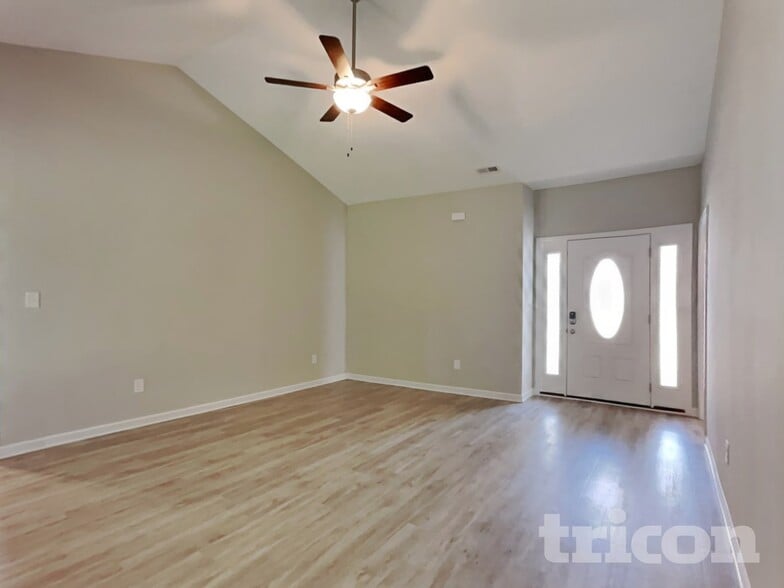 Building Photo - 232 Whetstone Dr