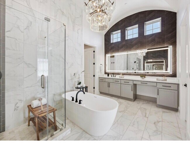 Building Photo - 6817 Davenport Divide Rd