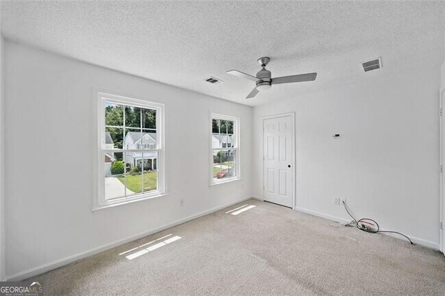 Building Photo - 1636 Heyford Cir