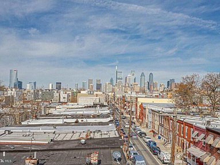 Building Photo - 1544 S 20th St