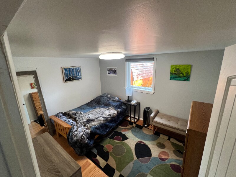 Building Photo - 3209 Lois Dr