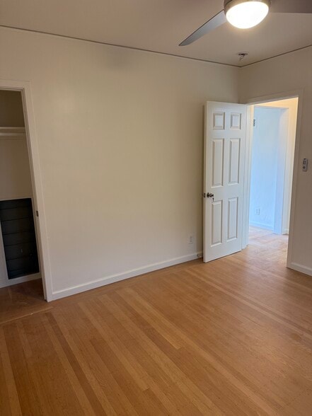 Building Photo - 3143 Freeport Blvd