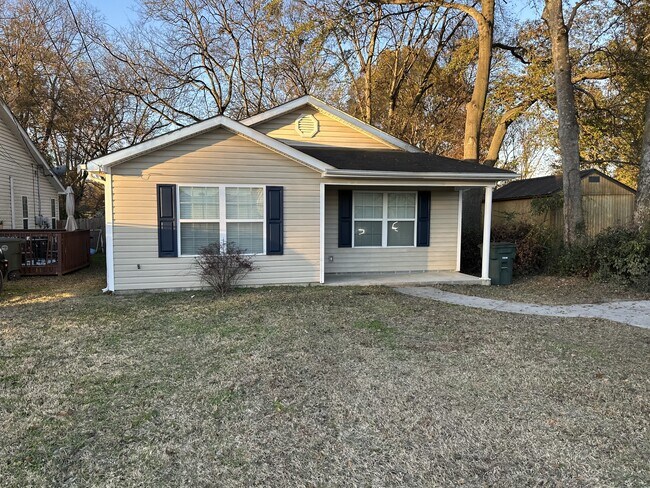 Building Photo - 1505 E 50th St