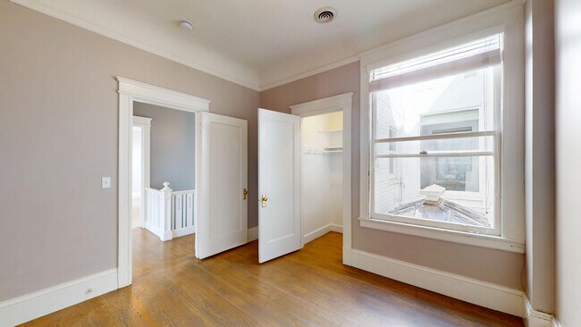 Building Photo - 186 Gough St