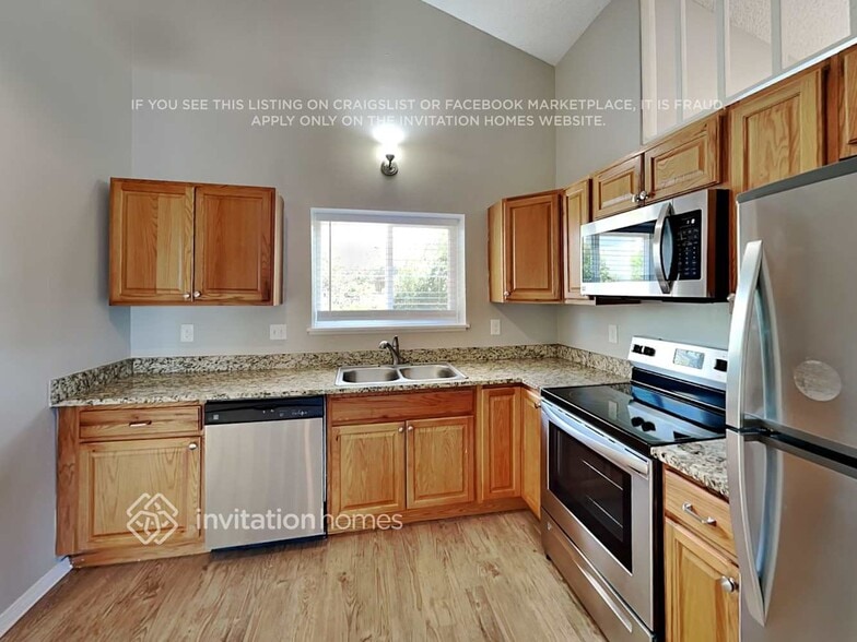Building Photo - 12444 Country Meadows Dr