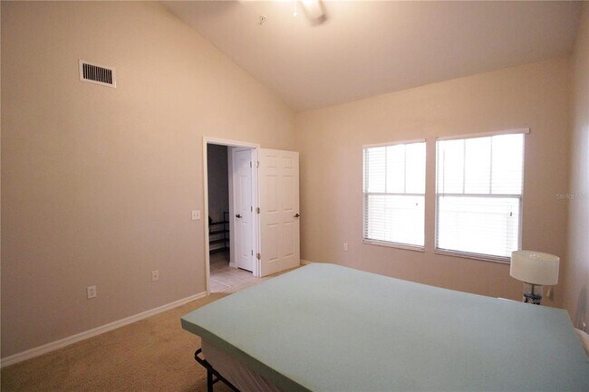 Building Photo - 9158 SW 51st Rd