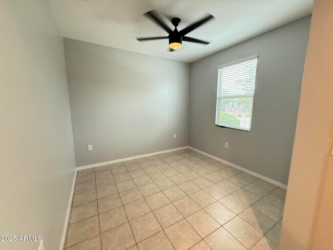 Building Photo - 336 W Tenia Trail