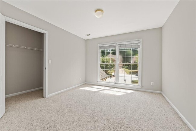 Building Photo - 2878 Calhoun Square