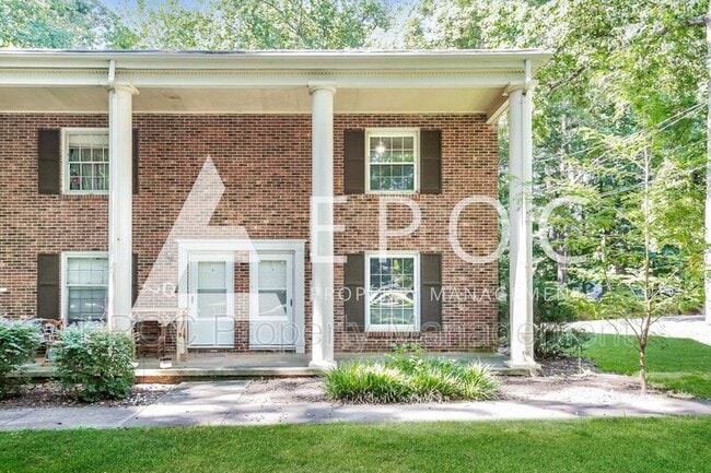 Building Photo - 1019 Cypress Dr