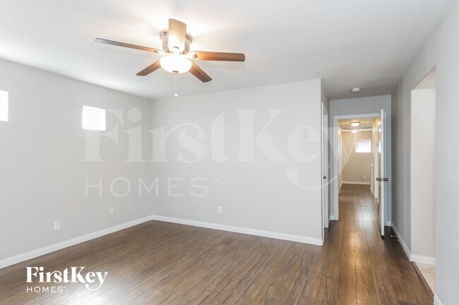 Building Photo - 6920 Dancing Cloud Ave