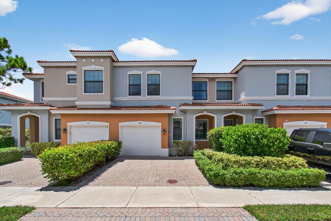 Primary Photo - 130 Astor Cir