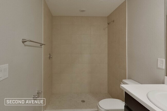 Building Photo - 14051 Canadian Ave