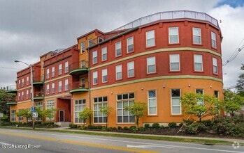 Building Photo - 2411 Brownsboro Rd