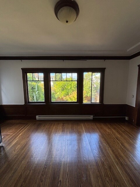Building Photo - 344 40th St