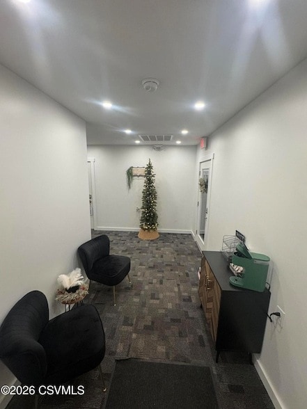 Building Photo - 17 Bound Ave