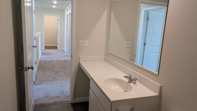 Building Photo - 2112 Aiken Back Ln
