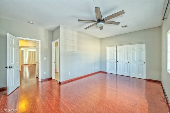 Building Photo - 1539 Laguna Palms Ave